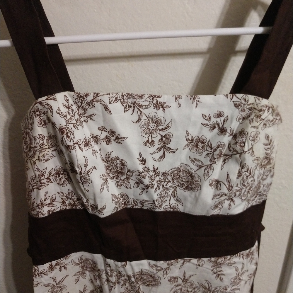 Sundress - Picture 3 of 4